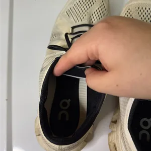On Running Cloud X Womens Shoes White Size 8 thumbnail 7
