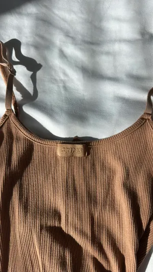 SKIMS Soft Lounge Slip Dress Long Camel thumbnail 4