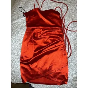 Forever 21 Satin stretchy orange backless dress size M thumbnail 2