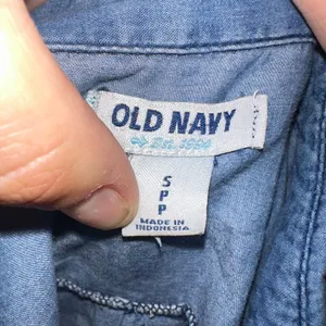 Old Navy denim 1/4 button S normcore classic shirt thumbnail 3