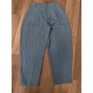 Halara Mid Rise Pocket Barrel Leg Work Pants Casual Pleated Pull On Light Blue S thumbnail 4