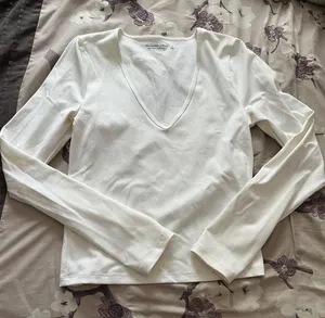 Abercrombie White V Neck Top thumbnail 1