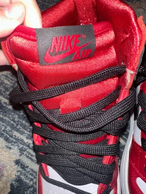 Jordan 1 high Chicago snake skin thumbnail 4