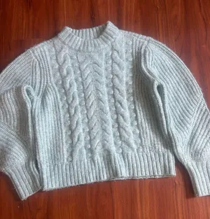 Women’s Sweater   thumbnail 11