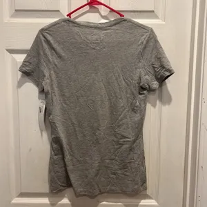 NWT New England Patriots NFL Womens V Neck T Shirt Steel Heather‎ Size S thumbnail 6