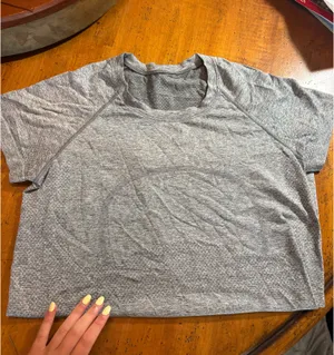 Lululemon Swiftly Tech Short Sleeve thumbnail 2