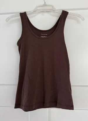 Tahari tank top thumbnail 1