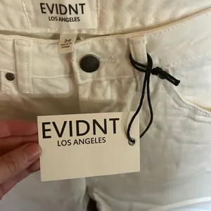 NWT Evidnt Los Angeles Essen Relaxed White Cropped Straight Leg Jeans Size 26 thumbnail 3