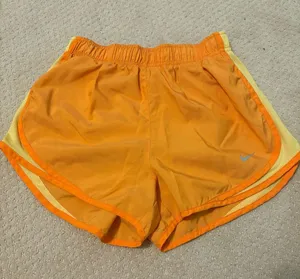 Athletic shorts thumbnail 1