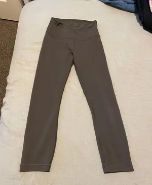 Lululemon Wunder Train Leggings thumbnail 2