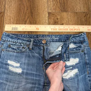 American Eagle Women Distressed Denim Shorts Blue Cut Off‎ Raw Hem Size 4 Cotton thumbnail 7