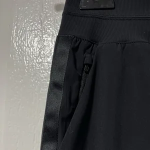 Athleta Nolita Slim Tapered Crop Black pant size 4 thumbnail 5