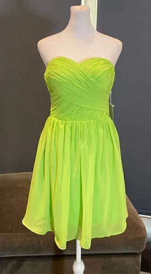 Women’s Lime Green Short Chiffon Prom Party Homecoming Dress Size 8 NWT thumbnail 1