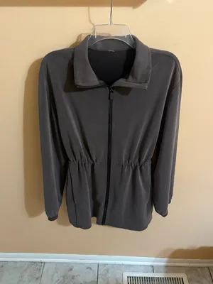 Lululemon Softstreme Cinch-Waist Full-Zip Jacket in Espresso thumbnail 4