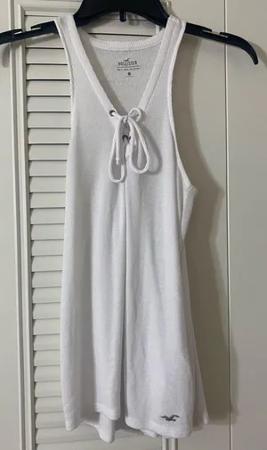 Hollister Tank Top thumbnail 1