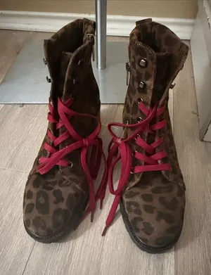 Vince Camuto Brown Leopard Lace-Up Boots with Red Laces thumbnail 1