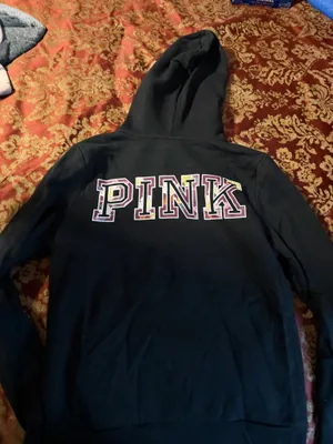 PINK Victoria's Secret Sweatshirt thumbnail 3