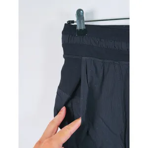 Lululemon Dance Studio Mid Rise Crop Pants Size 4 Black Athleisure Workout Gym thumbnail 8