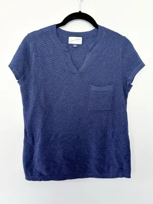 Universal Thread Navy Textured Knit Top V-Neck Short Sleeve XS thumbnail 1