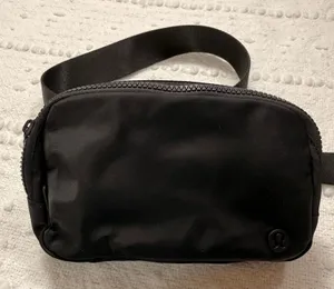 Lululemon Everywhere Belt Bag Black Adjustable Strap Crossbody Fanny Pack thumbnail 1