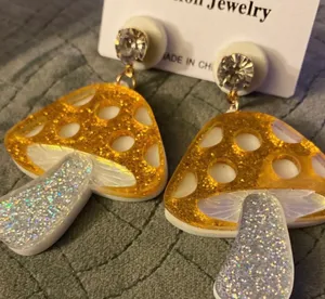 Boutique Earrings Kawaii Gold Mushroom thumbnail 2