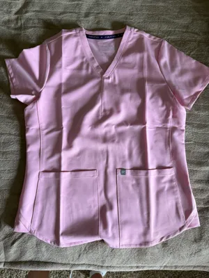 Fabletics Method 2 Pocket Scrub Top thumbnail 1