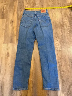 Levi's Classic Light Blue Wedgie Straight Leg Jeans 26 thumbnail 7