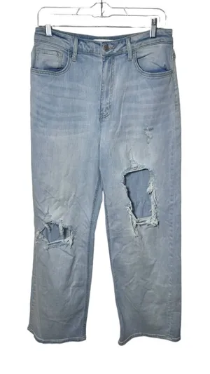 Vervet High Rise Lightwash Distressed Straight Leg Mom Denim Jean Size 30‎ thumbnail 1