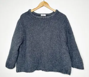 Aritzia Charcoal Gray 100% Cashmere Chunky Ribbed Knit Sweater Large thumbnail 1