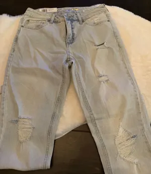 Seven 7 Women’s Blue Denim Weekend Slim Fit Jeans Size 4 Distressed MSRP $69 thumbnail 1