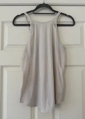 Lululemon White Racerback Tank Top size 6 thumbnail 1