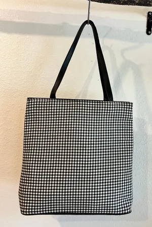 Black & White 100% Cotton Double Strap Gingham Checkered Medium Tote Bag thumbnail 1