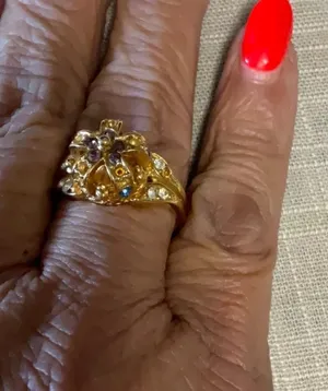 RING thumbnail 1