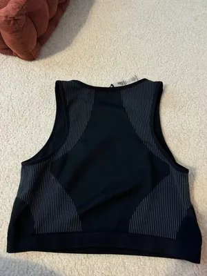Garage Top thumbnail 2