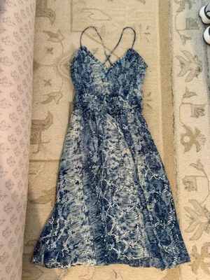 Elliatt Midi Dress thumbnail 1