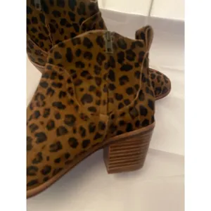 UGG Kingsburg Leopard Bootie thumbnail 5