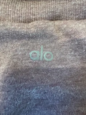Alo Size XS Smoky Quartz Heather Cozy Funnel Neck Pullover Sweatshirt thumbnail 3