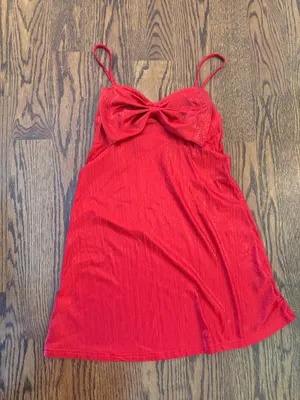 Red Dress Size M thumbnail 1