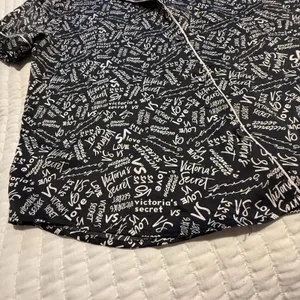 Victoria’s Secret PJ Pajama Button Up Shirt Top Sz L Large Black & Pink thumbnail 2