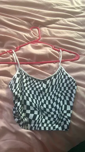 tilly’s tank top  thumbnail 1