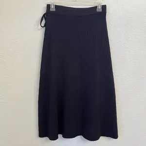Pari Desai Wrap Midi Skirt M Ribbed Knit Academia Office Preppy $365 Navy Blue thumbnail 6