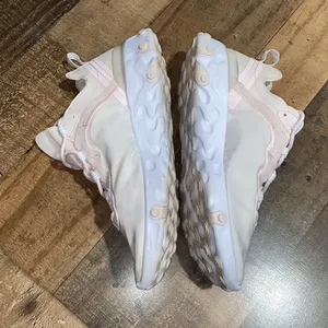 Nike React Element 55 Pale‎ Pink White Running Shoes size 11 woman’s sneakers thumbnail 3