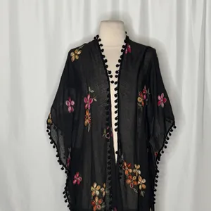 DO EVERYTHING IN LOVE Embroidered Floral Kimono Wrap Black Bohemian One Size thumbnail 3