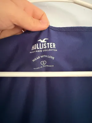 Hollister Top thumbnail 3