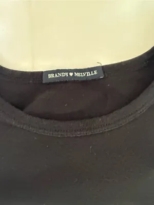 BRANDY MELVILLE Black Graphic Crop Tee thumbnail 4