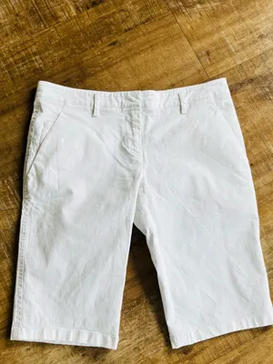Women's Prada white cotton Bermuda shorts size 42 IT (6-8) thumbnail 2