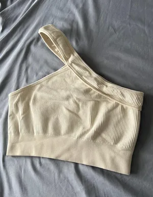 Amazon seamless ribbed asymmetric sports bra top thumbnail 1