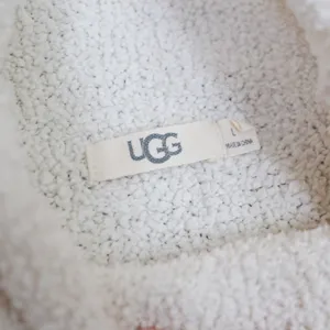 UGG Turtleneck Sweater Womens Large Cream Teddy Knit Plush‎ Cozy Drop Shoulder L thumbnail 4