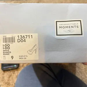 1043 | Unforgettable Moments I-Do‎ Peep Toe Satin Platform Pump Ivory Womens 9 thumbnail 11