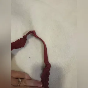 Victoria's Secret Women’s Victoria Secret Pink Bra thumbnail 3